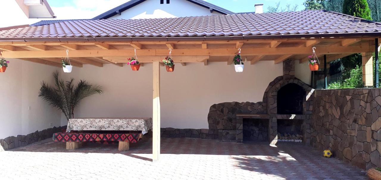 casa anca Hotel Sighetu Marmaţiei Esterno foto